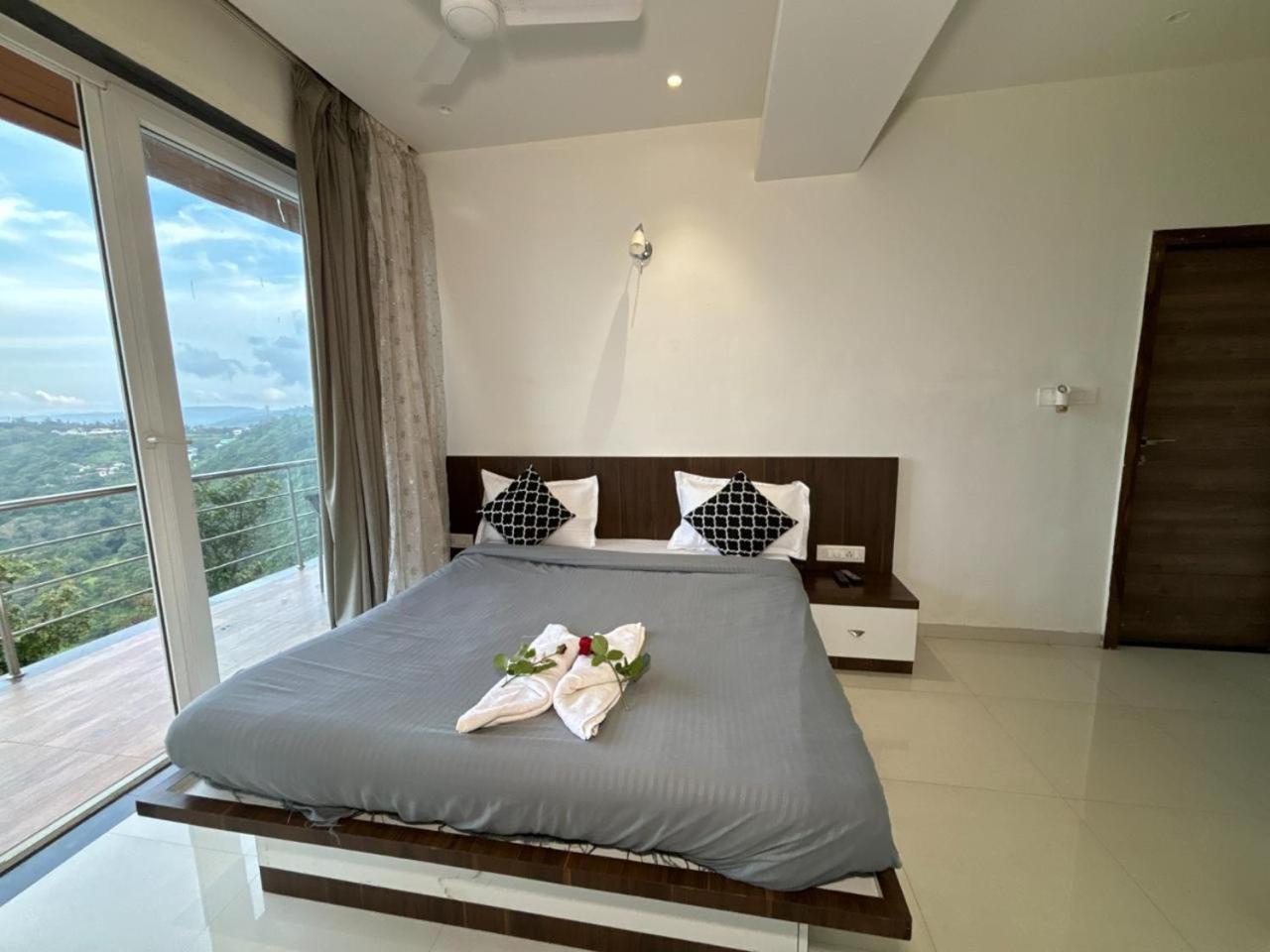 Hillview Rooms By 29 Bungalow Panchgani Exterior photo